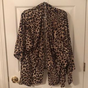 Cheetah print sleeves lightweight shawl